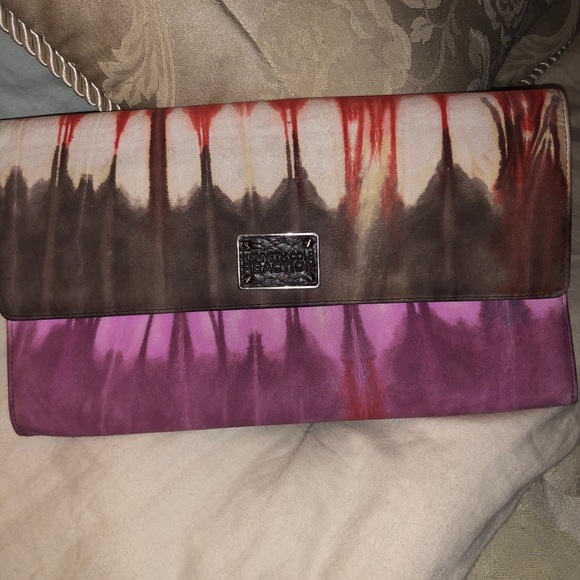 Kenneth Cole Reaction Clutch - Picture 1 of 7
